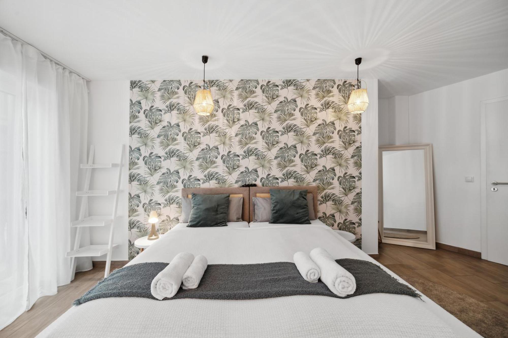 Sali Homes Spacious Apartment With Terrace In City Center Bayreuth Esterno foto